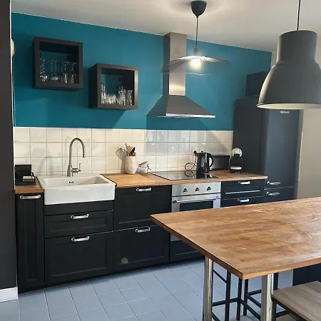 Lejlighed F3 Central, Bright And Quiet In *