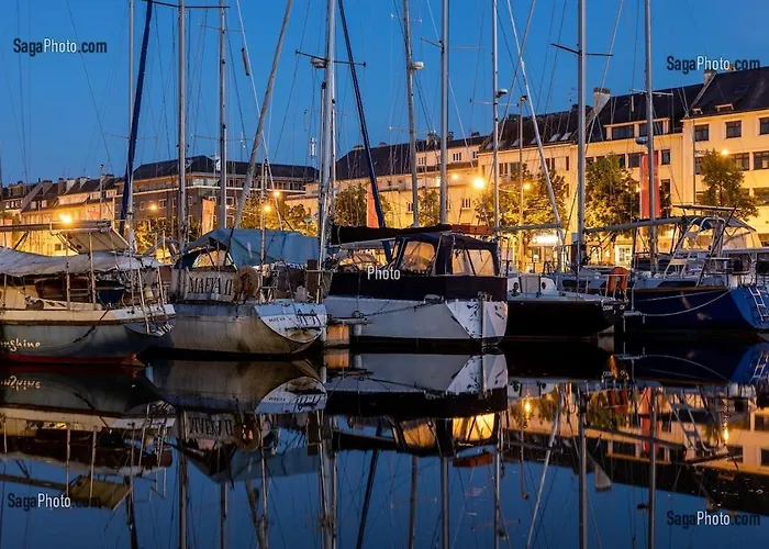 F3 Central, Bright And Quiet In Apartmán *